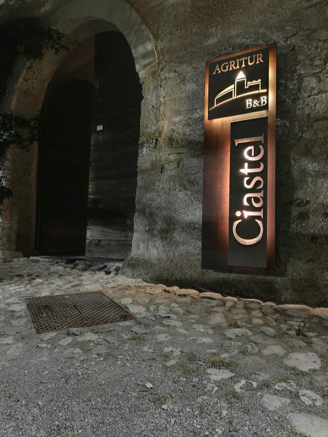 Agritur Ciastel Villa Sanzeno Eksteriør bilde