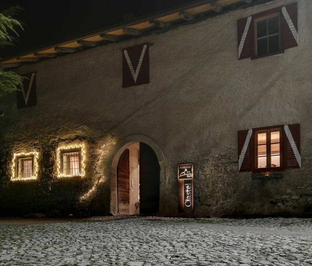 Agritur Ciastel Villa Sanzeno Eksteriør bilde