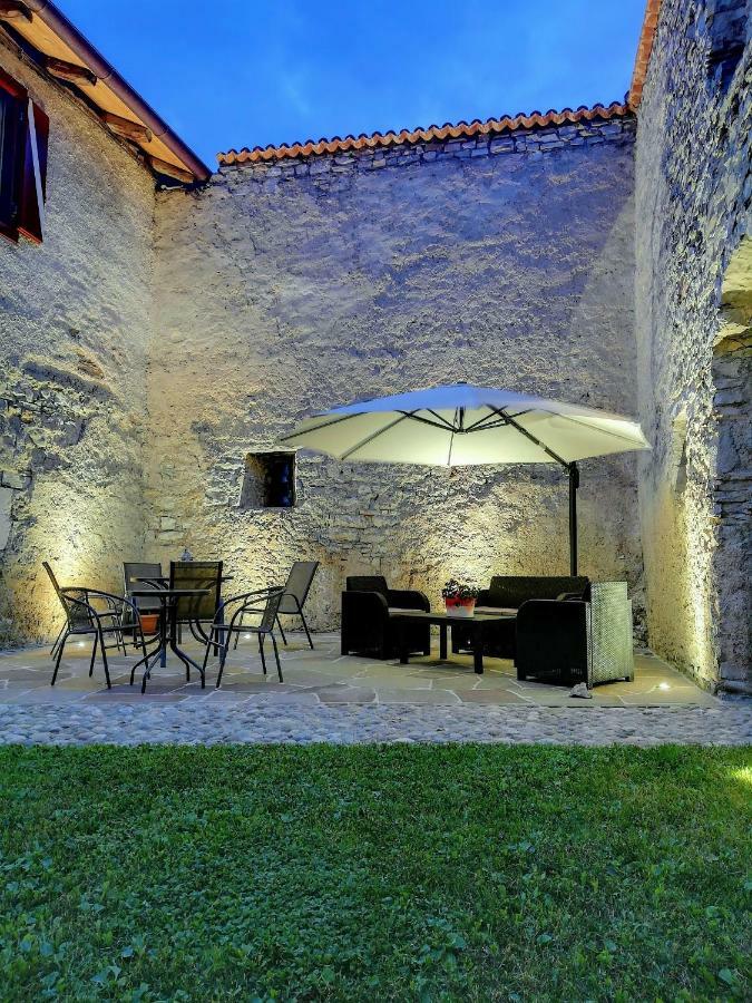 Agritur Ciastel Villa Sanzeno Eksteriør bilde